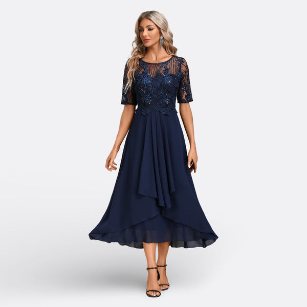Manon - Robe en Dentelle à Manches Courtes