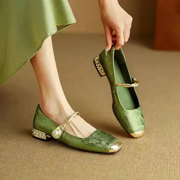 Dominique - Chaussures à talon classiques et élégantes