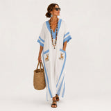 Diane - Kaftan Blanc avec Rayures Bleues